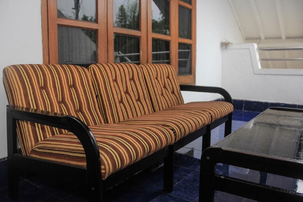 Pele Guesthouse Bandung Dış mekan fotoğraf