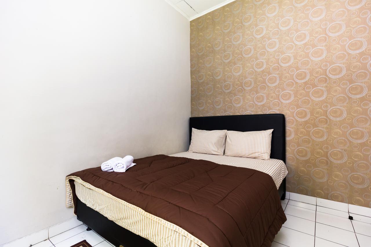 Pele Guesthouse Bandung Dış mekan fotoğraf