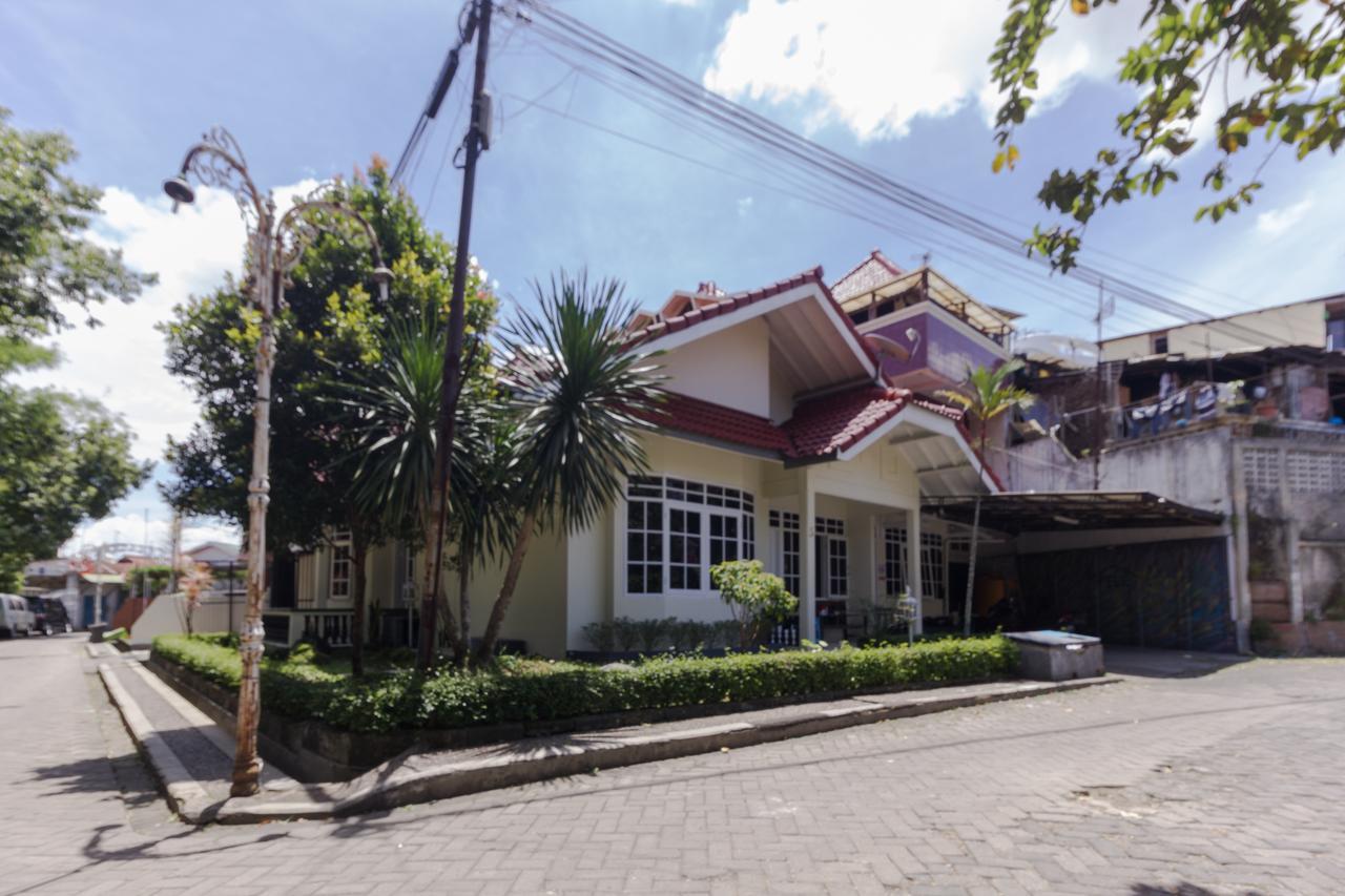 Pele Guesthouse Bandung Dış mekan fotoğraf