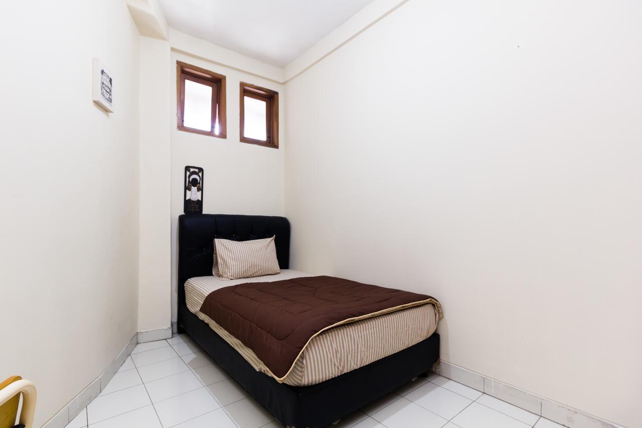 Pele Guesthouse Bandung Dış mekan fotoğraf